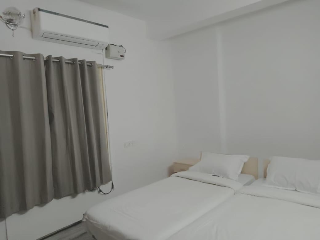 Roshini Serviced Apartments Chennai Ngoại thất bức ảnh