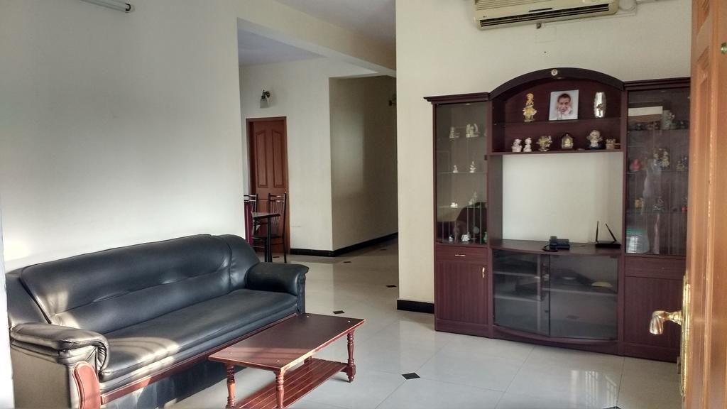 Roshini Serviced Apartments Chennai Ngoại thất bức ảnh